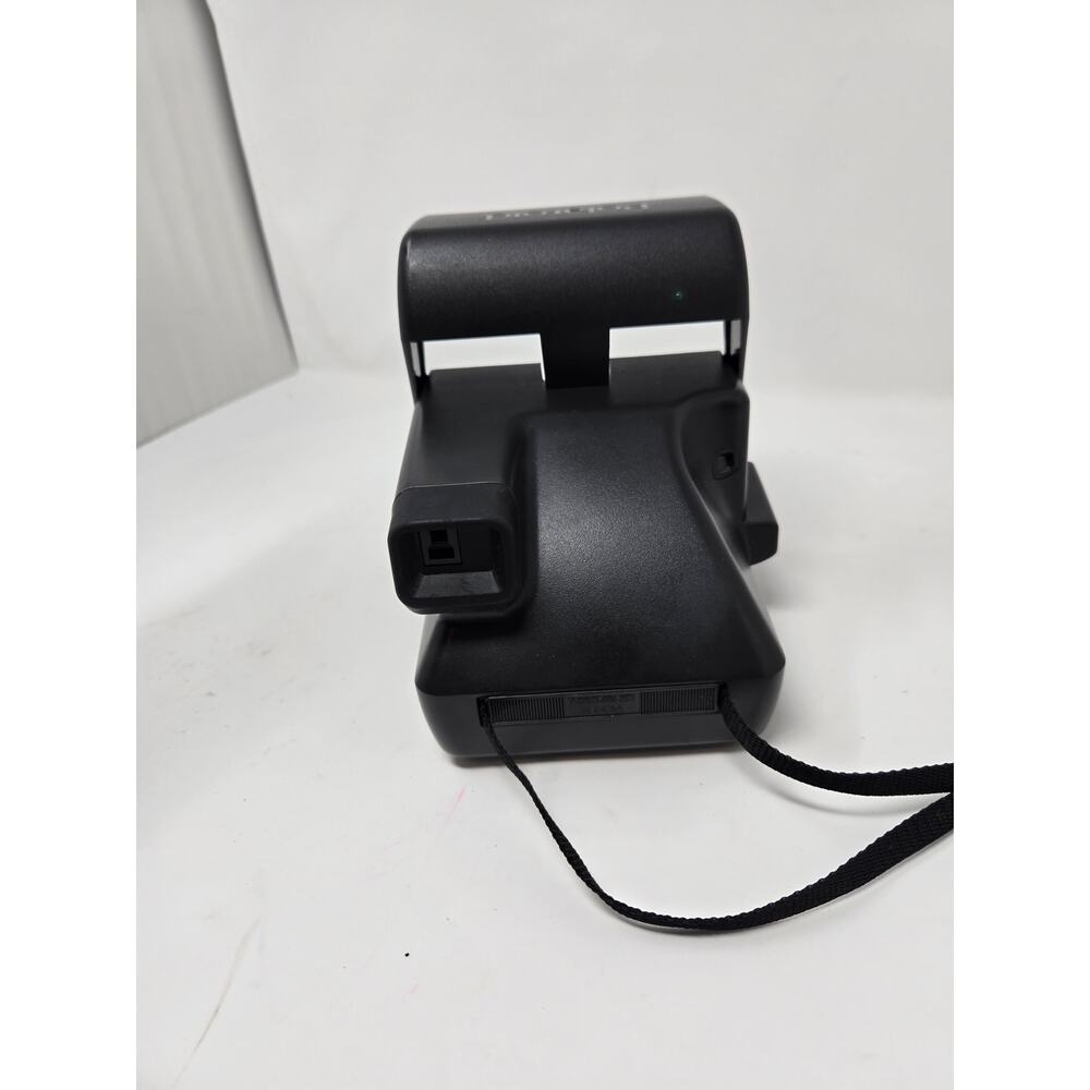 Vintage Polaroid OneStep CloseUp 600 Series Instant Film Camera with Strap testd - Picture 7 of 9